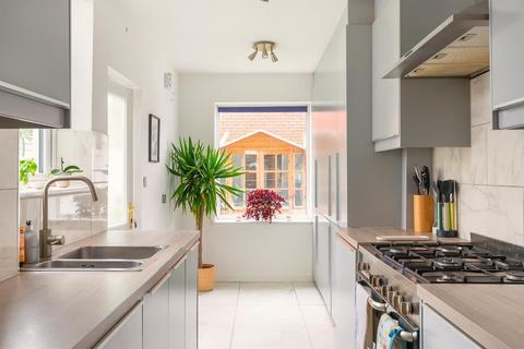 12 Paultow Road, Bristol, BS3 4PS