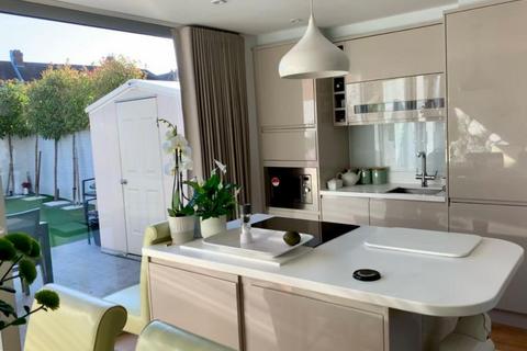 47 Empress Drive, Chislehurst, BR7 5BQ