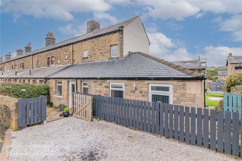 Coniston Road Meltham Holmfirth Hd9 4 Bed End Of Terrace House £