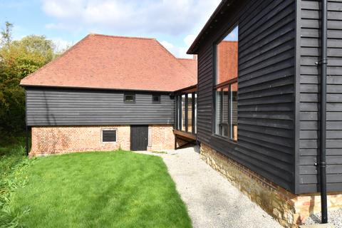 5 bedroom barn conversion for sale, Tanyard Lane Lenham ME17