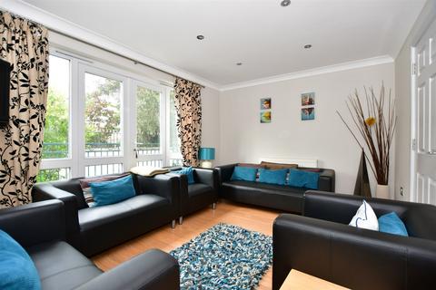 5 bedroom end of terrace house for sale, Fife Court, Cowes, Isle of Wight