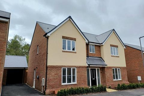 5 bedroom detached house for sale, The Wayford - Plot 71 at Barnfield Place Development, Barnfield Place Development, Barnfield Avenue Development LU2