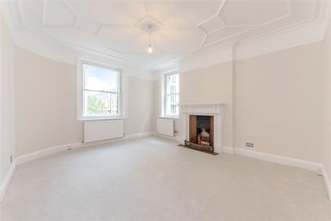 3 bedroom flat to rent, Clarence Gate Gardens, Glentworth Street, London