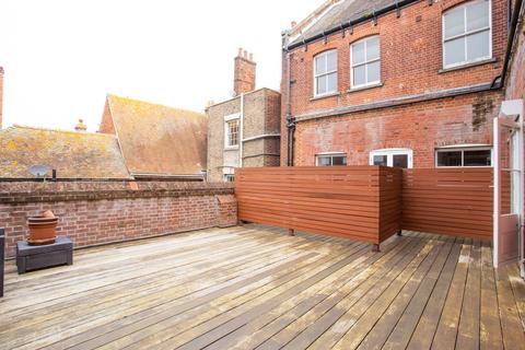 2 bedroom apartment for sale, High Street, Canterbury, CT1