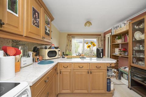 127 Deanburn, Penicuik, EH26 0JA