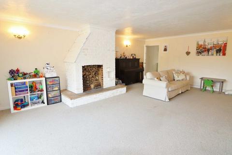 4 bedroom semi-detached house for sale - Purlyn Acre, Marlborough, SN8 1DR