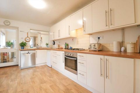 4 bedroom semi-detached house for sale - Purlyn Acre, Marlborough, SN8 1DR