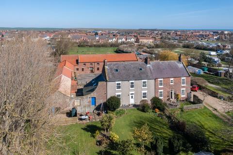 16 bedroom detached house for sale, Muston Road, Filey YO14