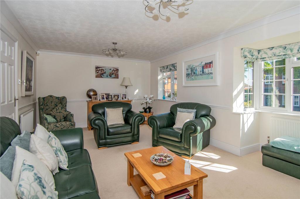 High Meadows, Stoke Heath, Bromsgrove, Worcestershire, B60 4 bed