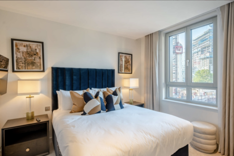 2 bedroom apartment to rent, West End Gate W2