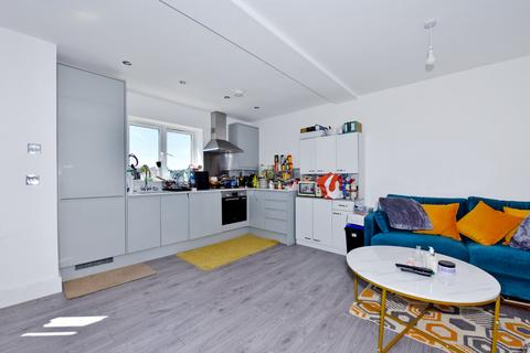 3 bedroom end of terrace house to rent, Chesham, Buckinghamshire, HP5