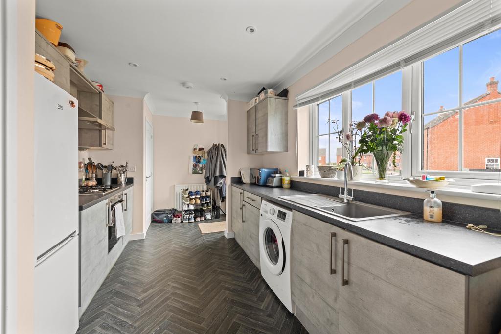 Eton Way, Boston, PE21 2 bed semidetached house for sale £159,950