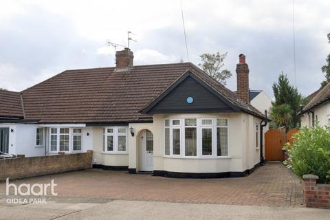 50 Ferguson Avenue, Romford, RM2 6RL