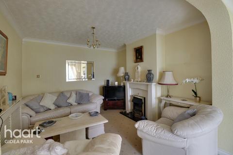 50 Ferguson Avenue, Romford, RM2 6RL