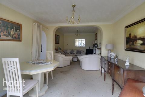 50 Ferguson Avenue, Romford, RM2 6RL