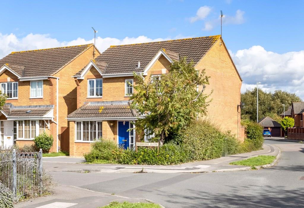 Redbridge Close, Rushey Platt, Swindon, Redbridge Close, Swindon