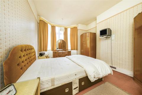 6 Albany Road, New Malden, KT3 3NY
