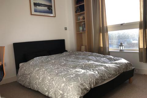 2 bedroom flat to rent, Magellan House, Armouries Way, Clarence Dock, Leeds, LS10