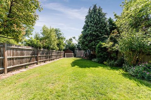 9 Westcoombe Avenue, London, SW20 0RQ