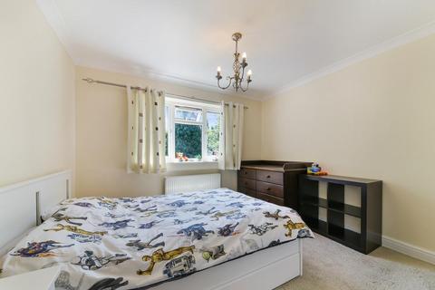 9 Westcoombe Avenue, London, SW20 0RQ