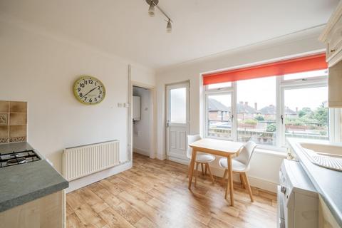 2 bedroom flat for sale, Richmond Road, Cleethorpes, Lincolnshire, DN35