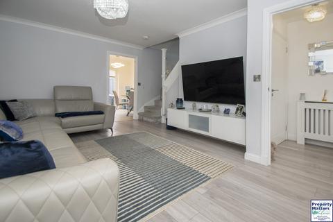 4 Flotta Place, Kilmarnock, KA3 2HG