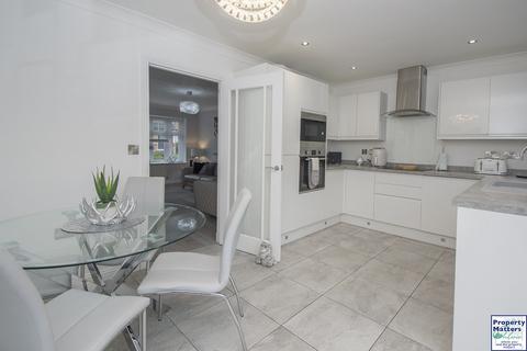 4 Flotta Place, Kilmarnock, KA3 2HG