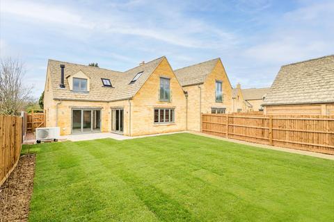 undefined, Little Rissington, Gloucestershire, GL54