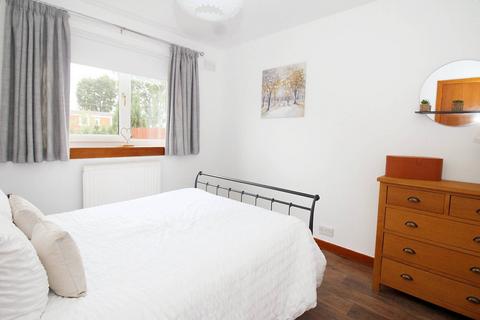 14 Castle Avenue, Balloch, Alexandria, G83 8HX