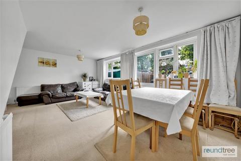 3 bedroom house for sale, Linksway, Hendon NW4