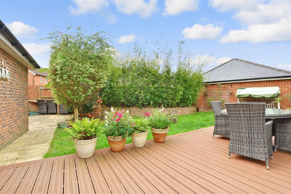 Patio / Decking