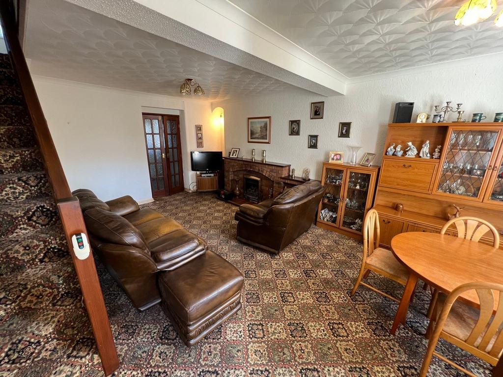 Mountain Row Blaenllechau Ferndale 3 bed terraced house for sale £