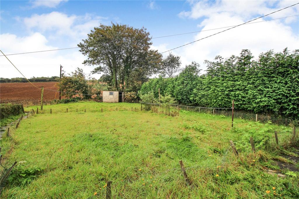 Horns Cross, Bideford 3 bed bungalow for sale £375,000