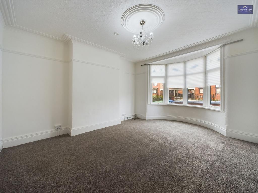 St. Annes Road, Blackpool, FY4 3 bed semidetached house for sale £