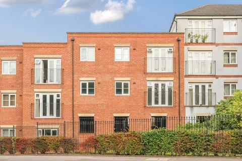 2 bedroom flat for sale - Headington,  Oxford,  OX3