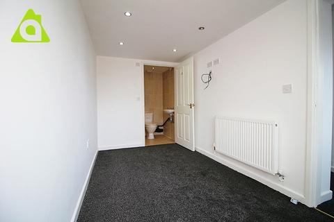 undefined, Dunster Close Platt Bridge Wigan WN2 5HT (3/4 Bedrooms)