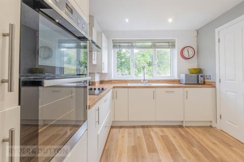 2 Brooke View, Delph, Oldham, OL3 5GF