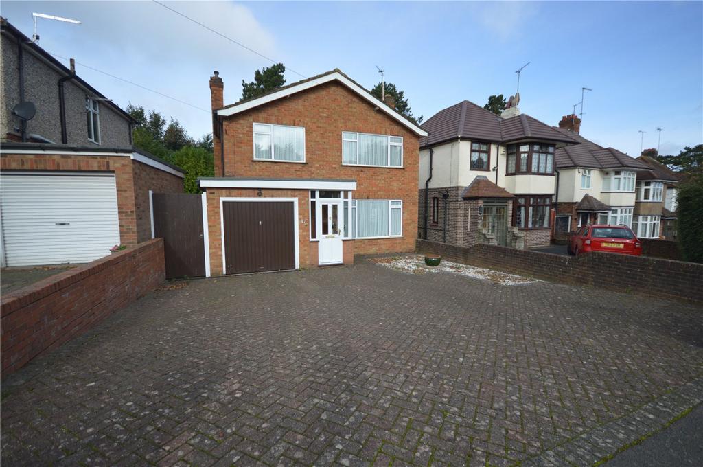 Cutenhoe Road, Luton, Bedfordshire, LU1 3 bed detached house for sale