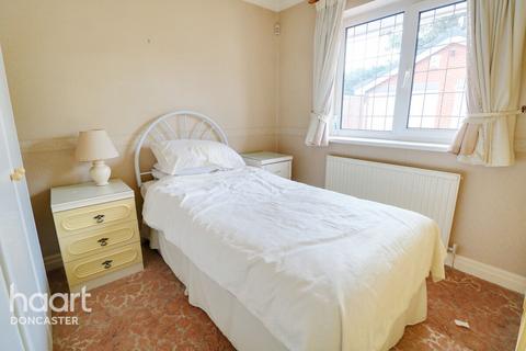 24 Greenfield Gardens, Doncaster, DN4 6TF