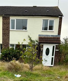 3 bedroom semi-detached house to rent, Hamlet Drive, Colchester