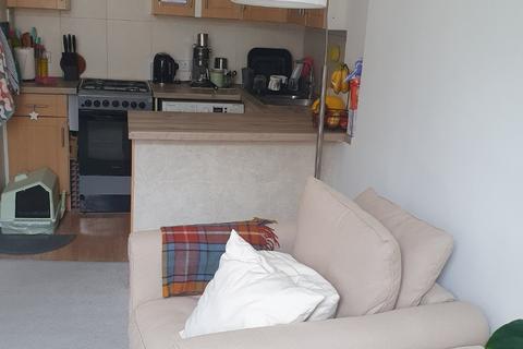 2 bedroom flat to rent, Buchanan Street, Leith, Edinburgh, EH6