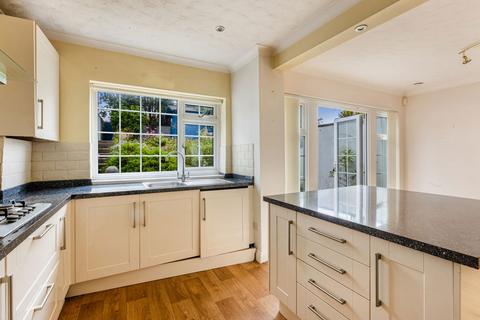 12 Ansteys Close, Torquay, TQ1 2QP