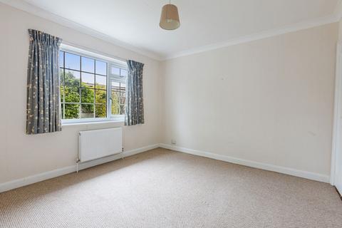12 Ansteys Close, Torquay, TQ1 2QP
