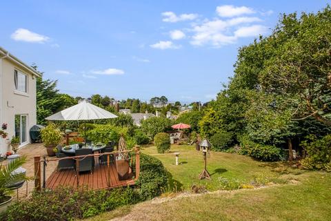 Brookfield Brooklands Lane, Torquay, TQ2 6PH