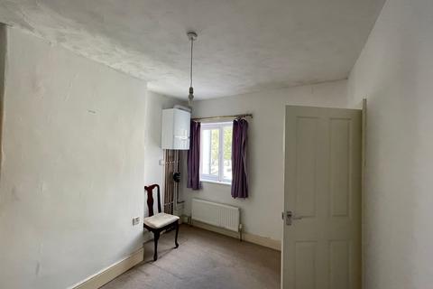 3 bedroom terraced house to rent, Curtis Street, Swindon SN1