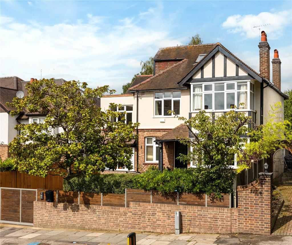 Copse Hill, Wimbledon, London, SW20 5 bed detached house £2,950,000