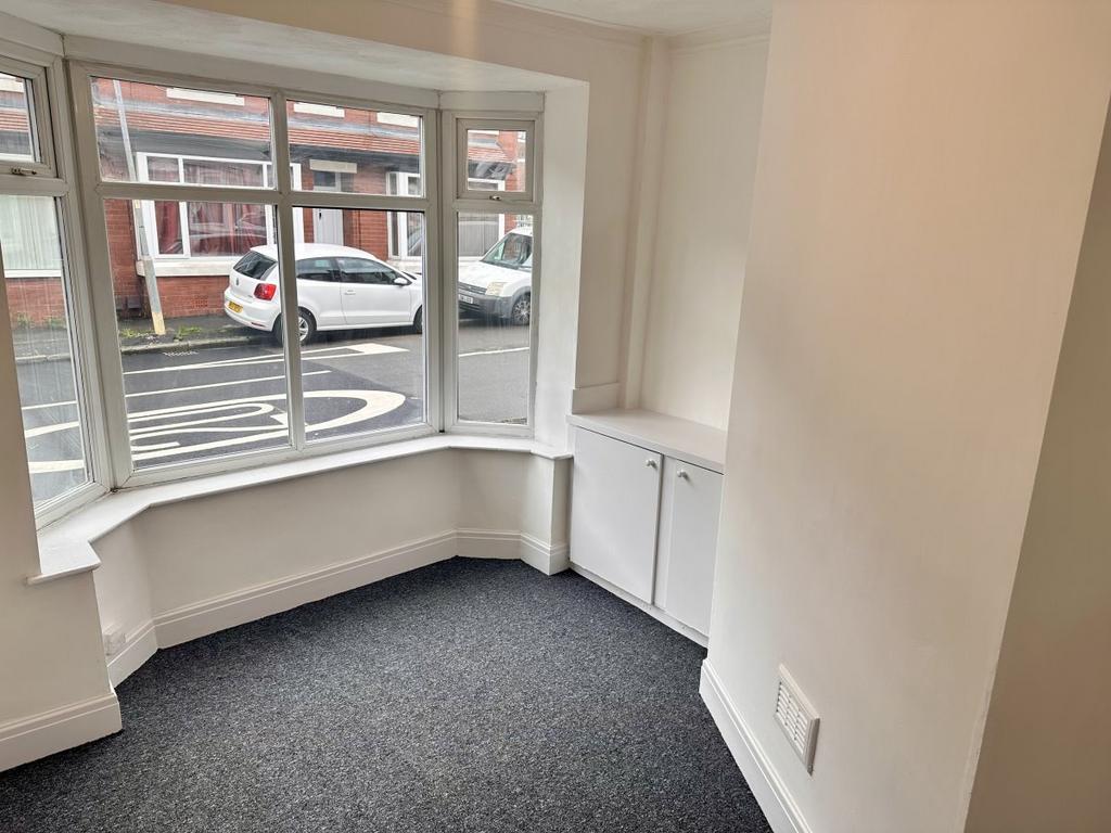Herschel Street, Moston 3 bed terraced house £1,000 pcm (£231 pw)