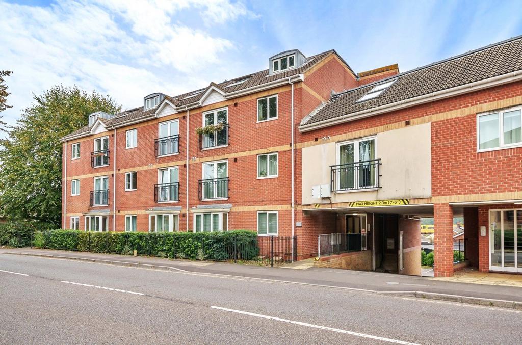 Twyford Road, Eastleigh, Hampshire, SO50 1 bed apartment for sale £
