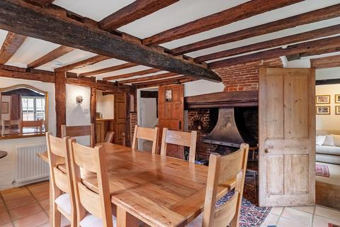 3 bedroom cottage for sale, The Walk Winslow Buckingham, Buckinghamshire, MK18 3AJ