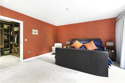 Nellore Bakeham Lane, Englefield Green, Egham, TW20 9TU